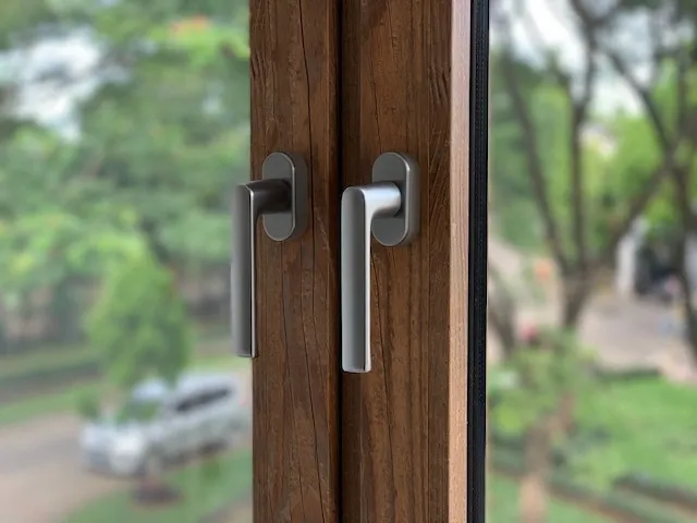 SAL021 Walnut (wood-structure)