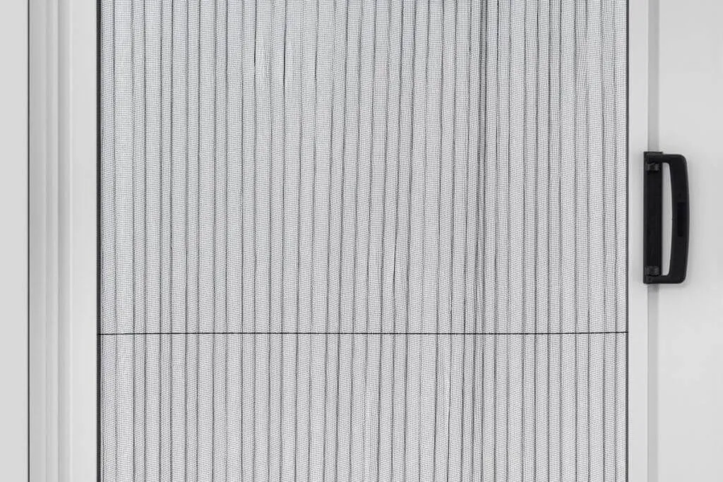 insect screen detail 5